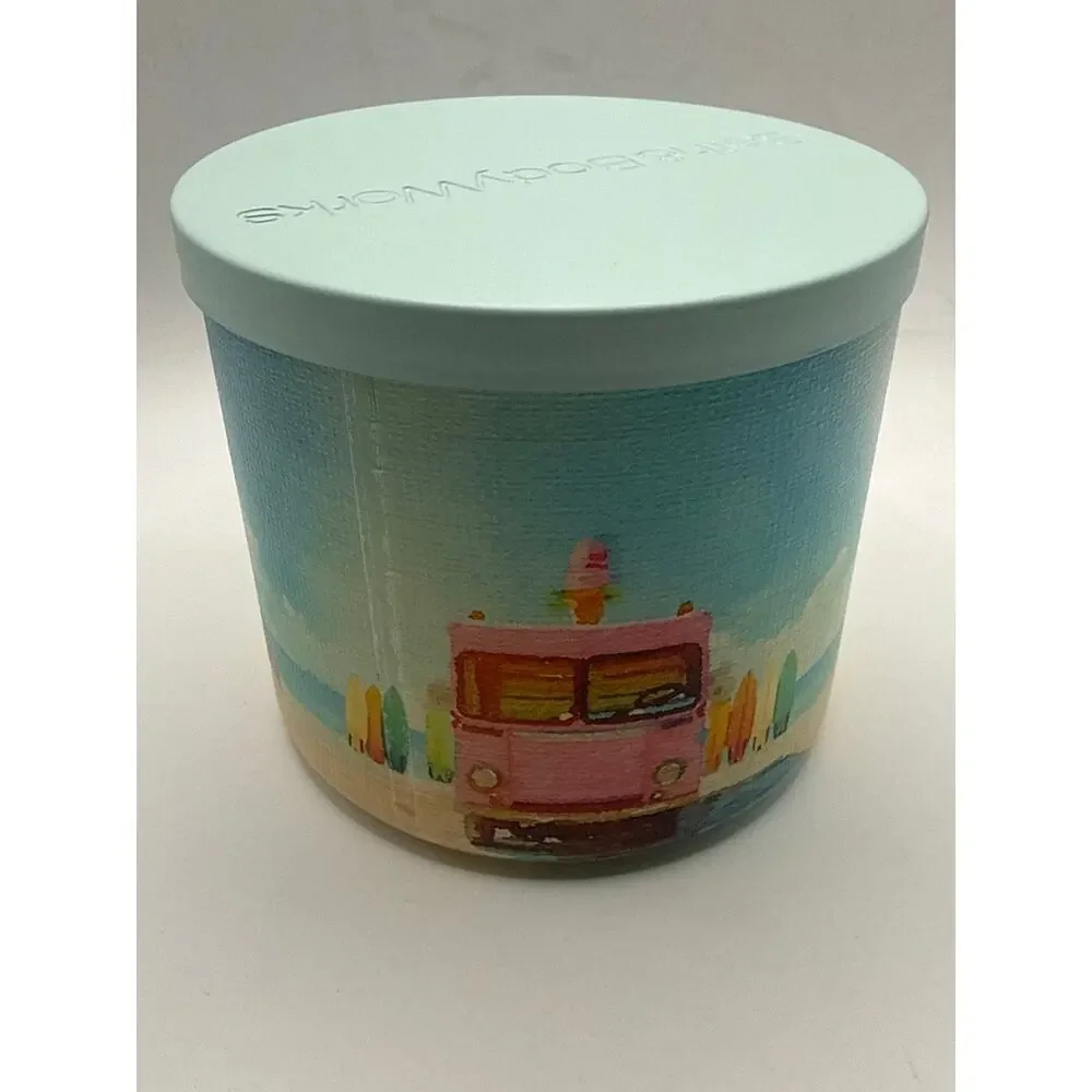 Bath & Body Works Sugar Cone Crunch 3-Wick Candle New 14.5 oz Summer